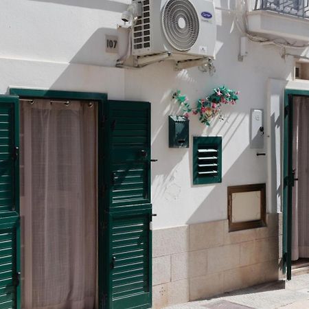 Вилла Casa Kale' Полиньяно-а-Маре Экстерьер фото